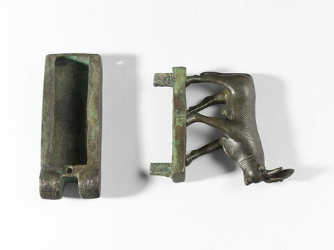 figurine, image 2/6