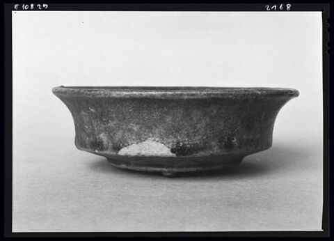 coupe basse évasée, image 3/6