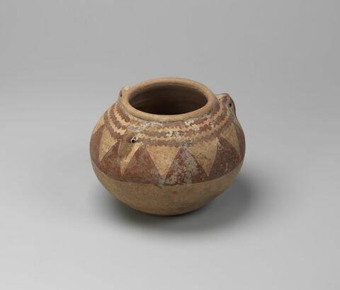 vase, image 2/3