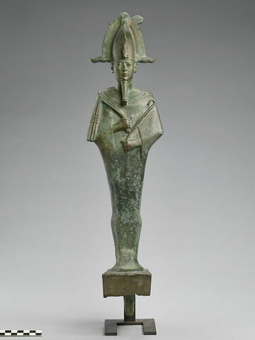 statue, image 2/5
