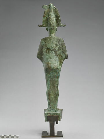 statue, image 3/5