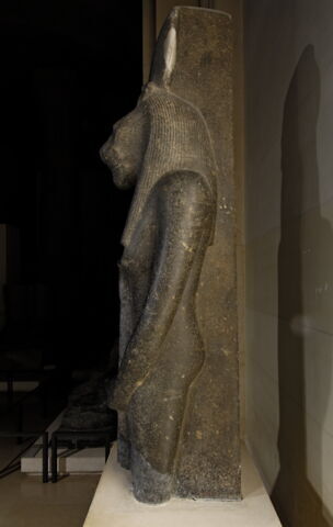 statue, image 5/5