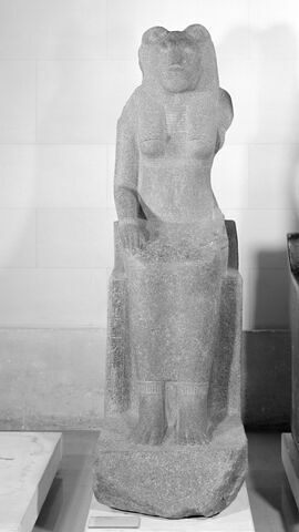 statue, image 4/6
