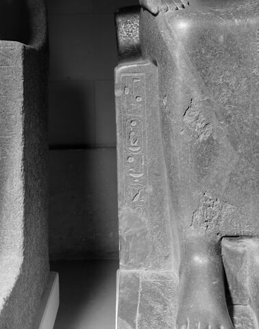 statue, image 10/10