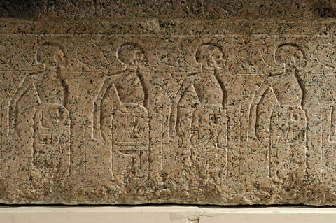 statue colossale, image 11/22