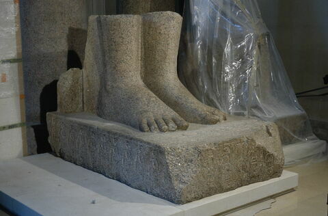 statue colossale, image 21/22