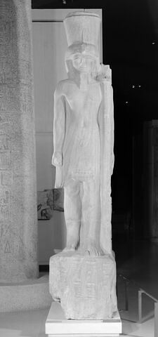 statue colossale ; statue porte enseigne, image 16/30