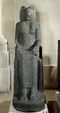 statue, image 4/4