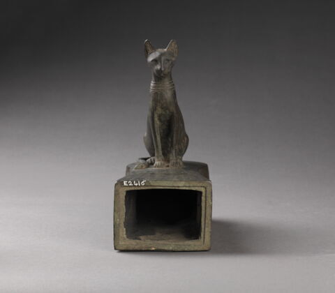 cercueil de chat ; figurine, image 2/8