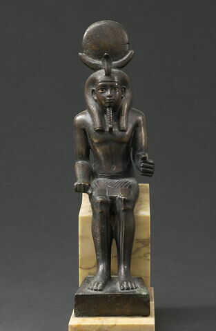 figurine