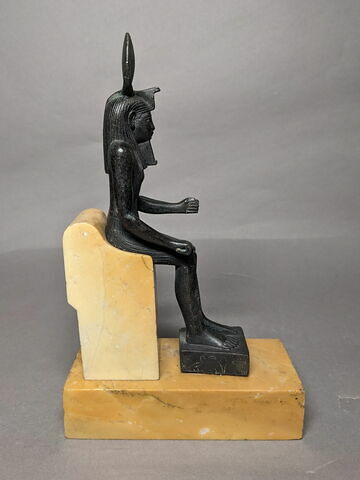 figurine, image 3/5