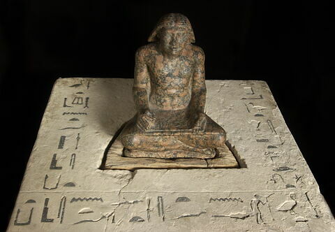 socle de statue, image 2/3
