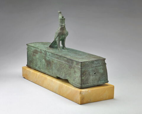 cercueil de faucon ; figurine