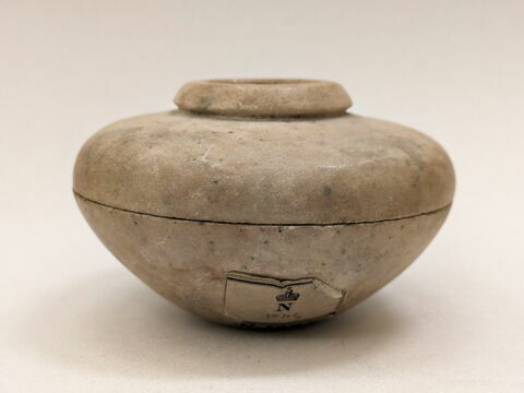 pot, image 2/4