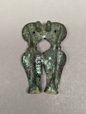 pendentif  ; statue, image 2/2