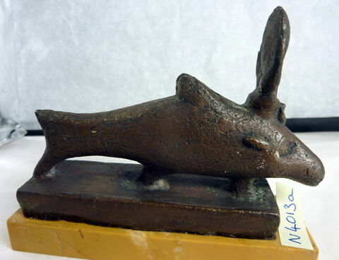 figurine, image 2/4