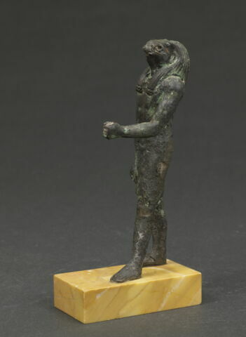 figurine, image 3/4