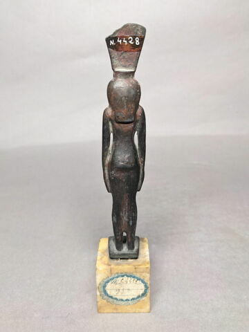figurine, image 2/4