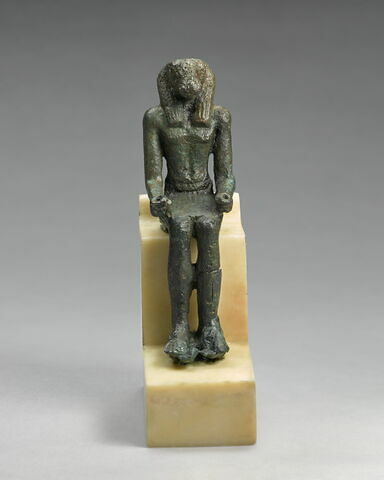 figurine
