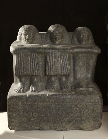 statue de groupe ; statue cube, image 12/12