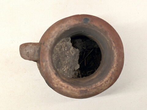 cruche ; avec contenu, image 2/4