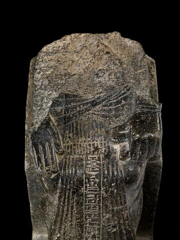 statue, image 6/6