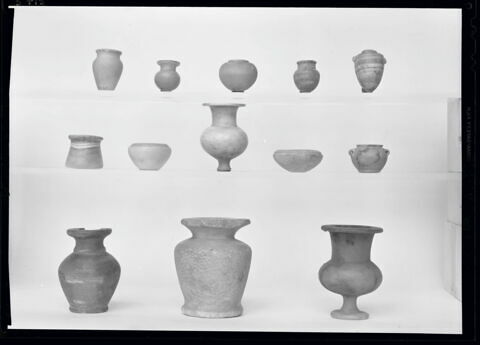 jarre à épaule ; vase miniature, image 4/4