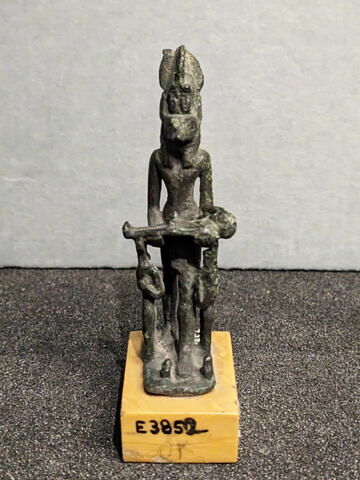 figurine
