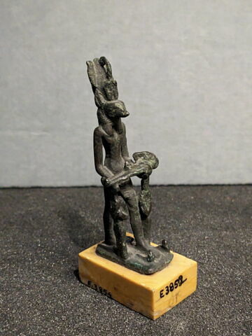 figurine, image 3/4