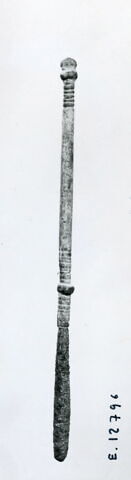 bâtonnet à kohol à étranglement et tête en massue