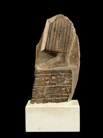 statuette, image 6/8