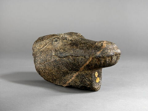 statue, image 3/5