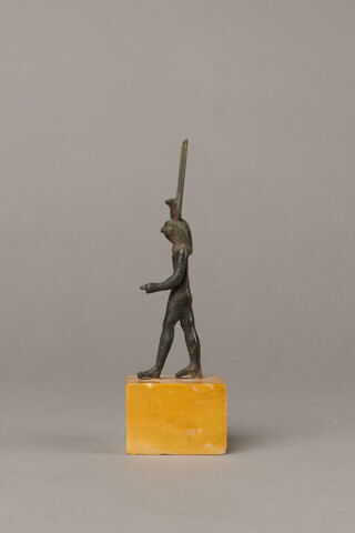 figurine, image 4/8