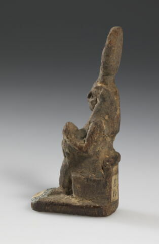 figurine d'Isis allaitant, image 3/3