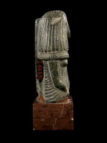 statue de couple  ; statuette, image 3/3