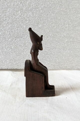 figurine, image 3/4