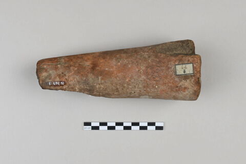 cône funéraire, image 2/5