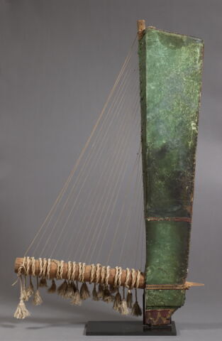 harpe triangulaire, image 8/12