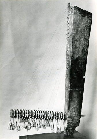 harpe triangulaire, image 12/12
