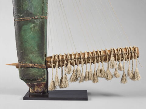 harpe triangulaire, image 3/12