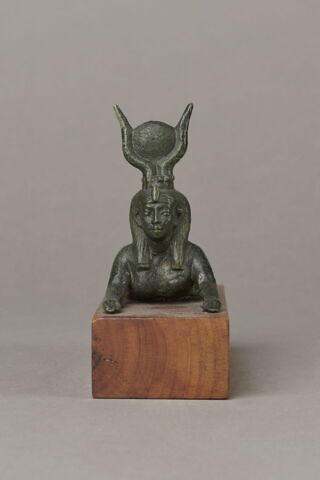 figurine, image 2/6