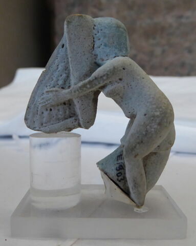 figurine érotique, image 2/4