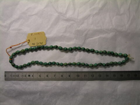 collier ; perle biconique