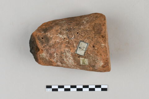 cône funéraire, image 2/4