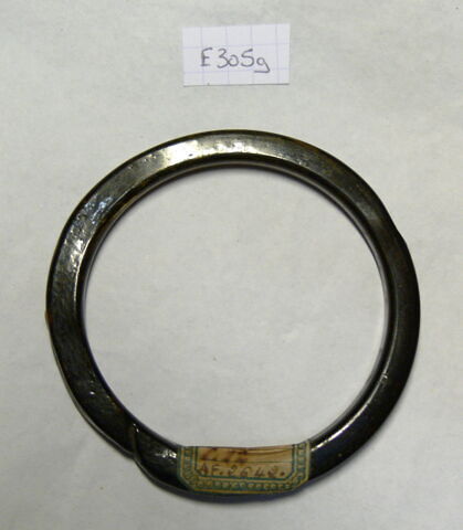 bracelet en anneau, image 2/2