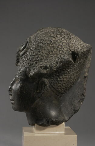 statue, image 6/7
