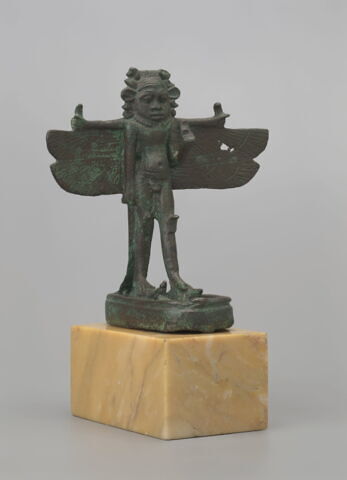 figurine