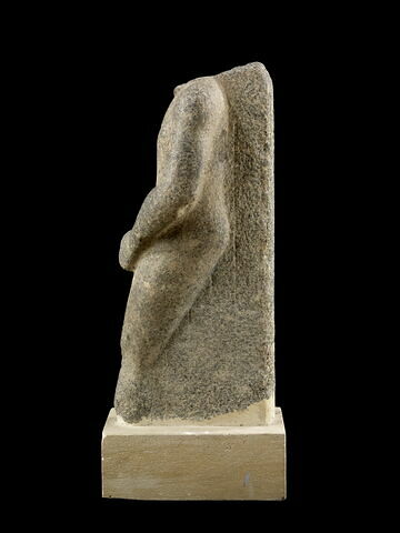 statue, image 5/5
