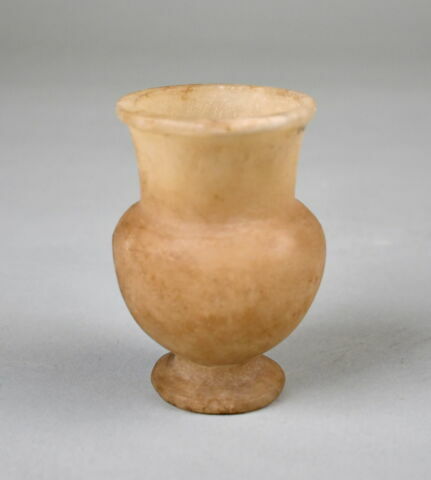 vase miniature