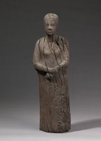statue, image 2/6
